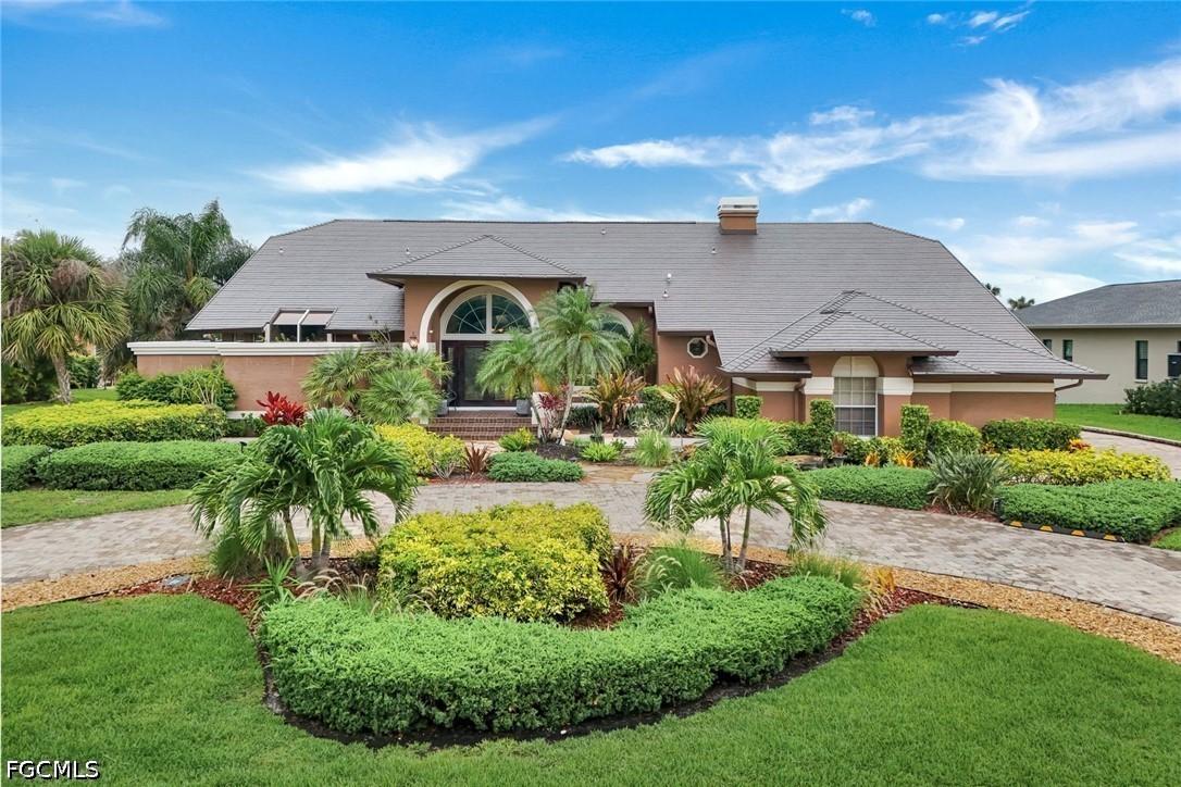 16861 Fox Den, Fort Myers, FL 33908