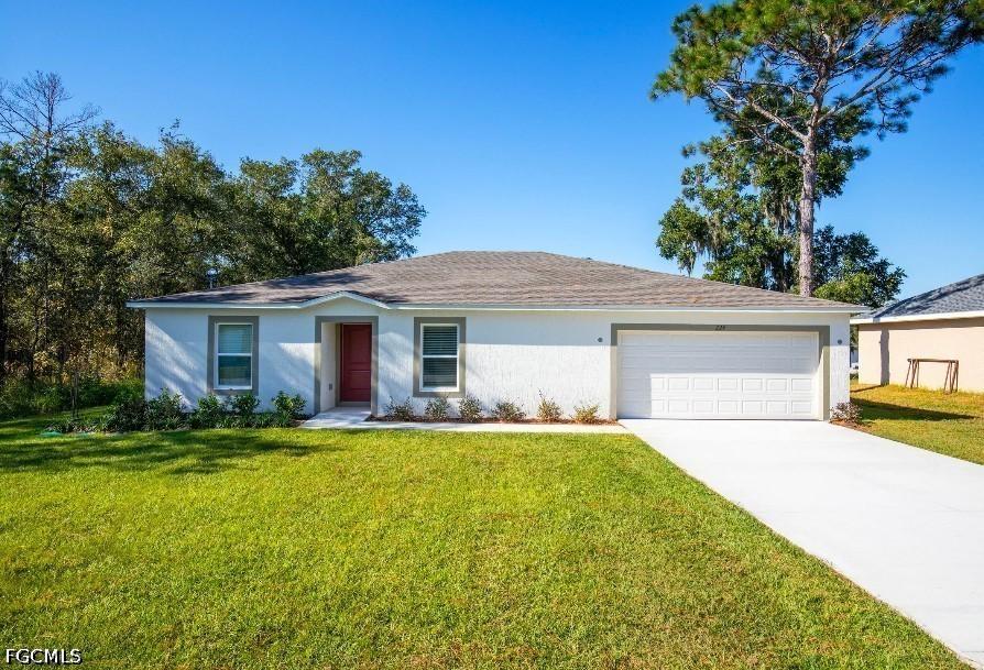 2710 NE 6th Pl., Cape Coral, FL 33909