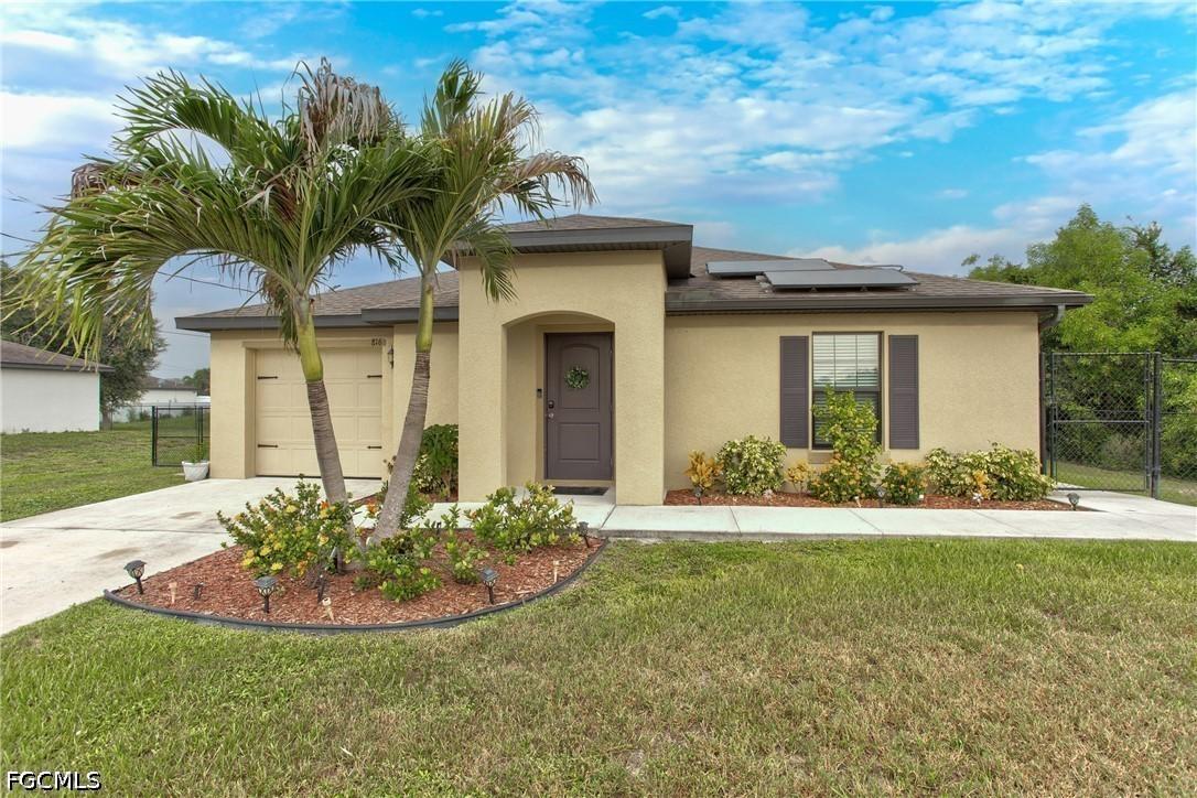816 Lystra Ave., Fort Myers, FL 33913