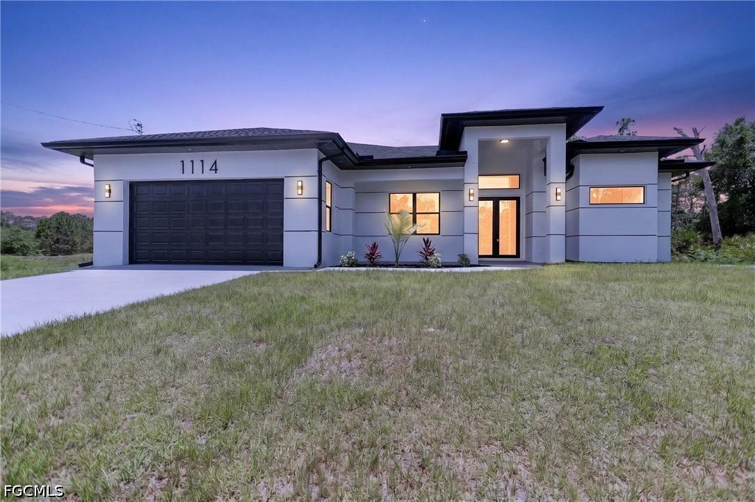 1114 Bari St., Lehigh Acres, FL 33974