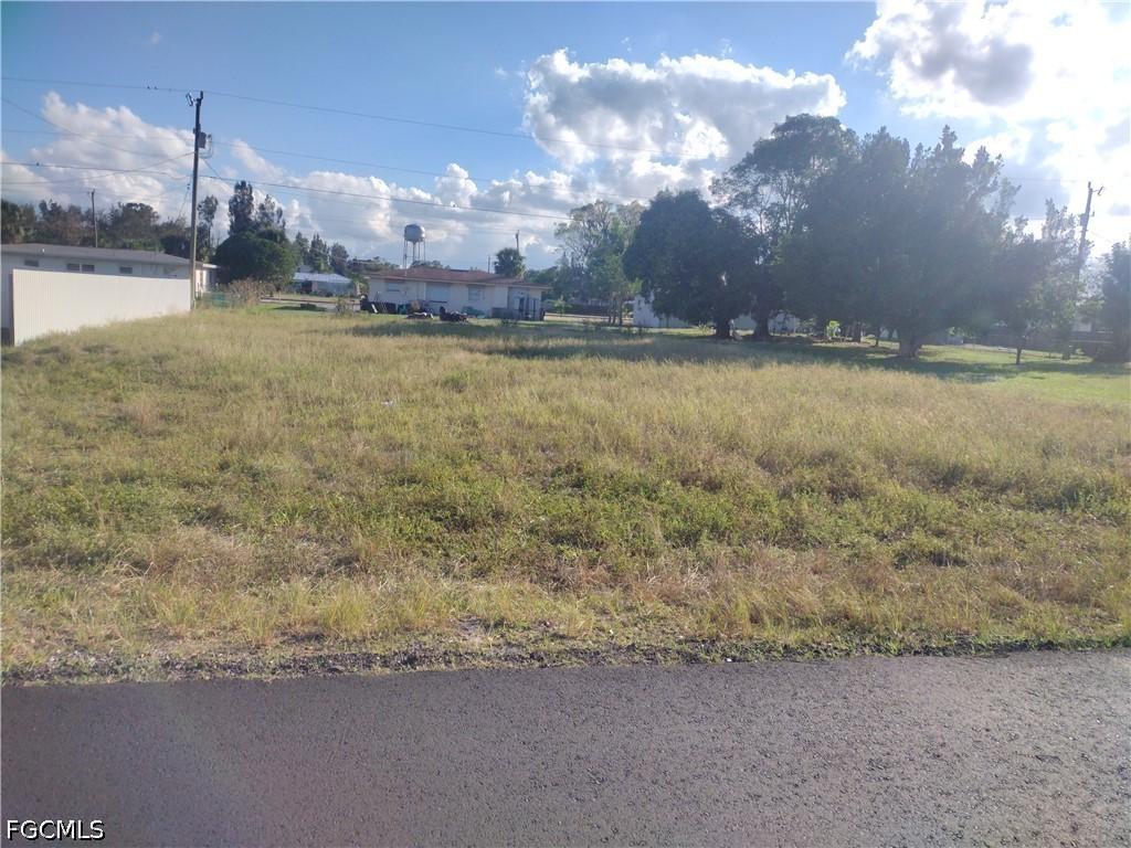 710 Fillmore Ave., Lehigh Acres, FL 33936