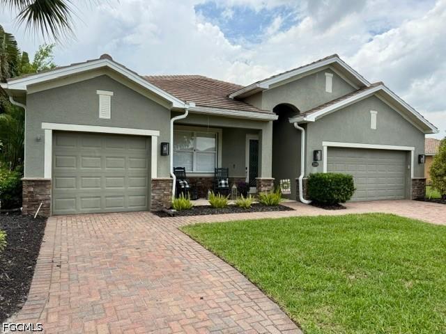 3300 Hampton Blvd., Alva, FL 33920