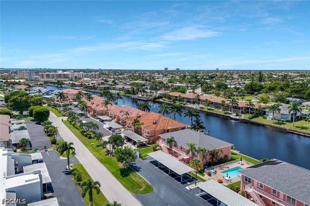 4550 SE 5th Pl. #202, Cape Coral, FL 33904