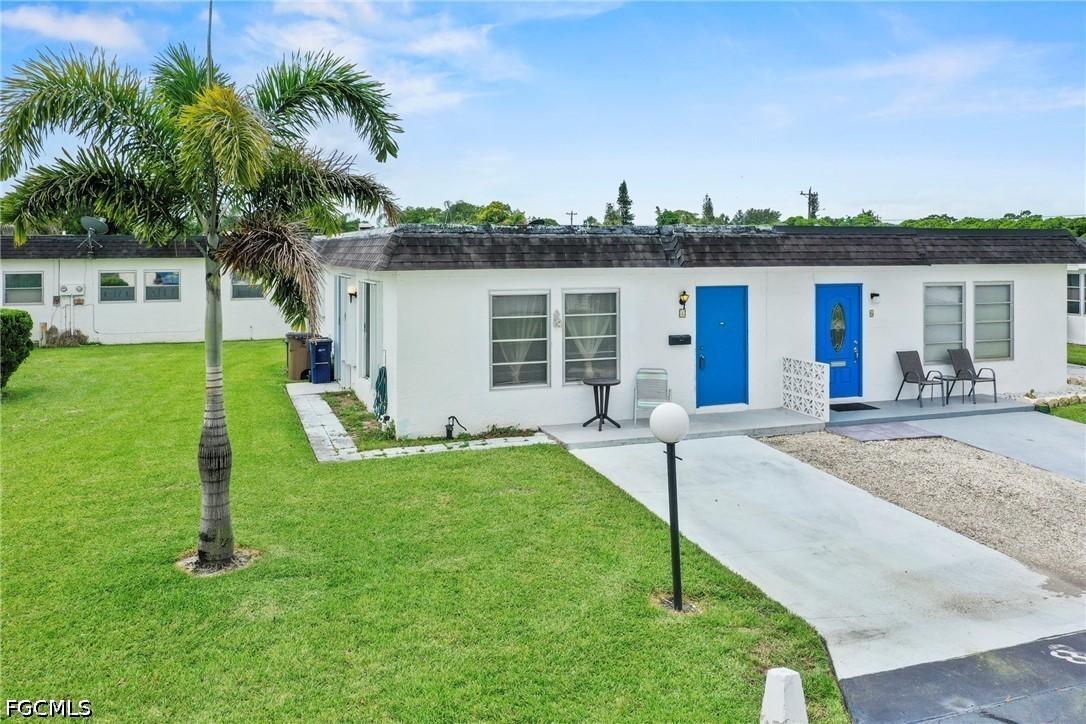 8 Tangerine Ct., Lehigh Acres, FL 33936