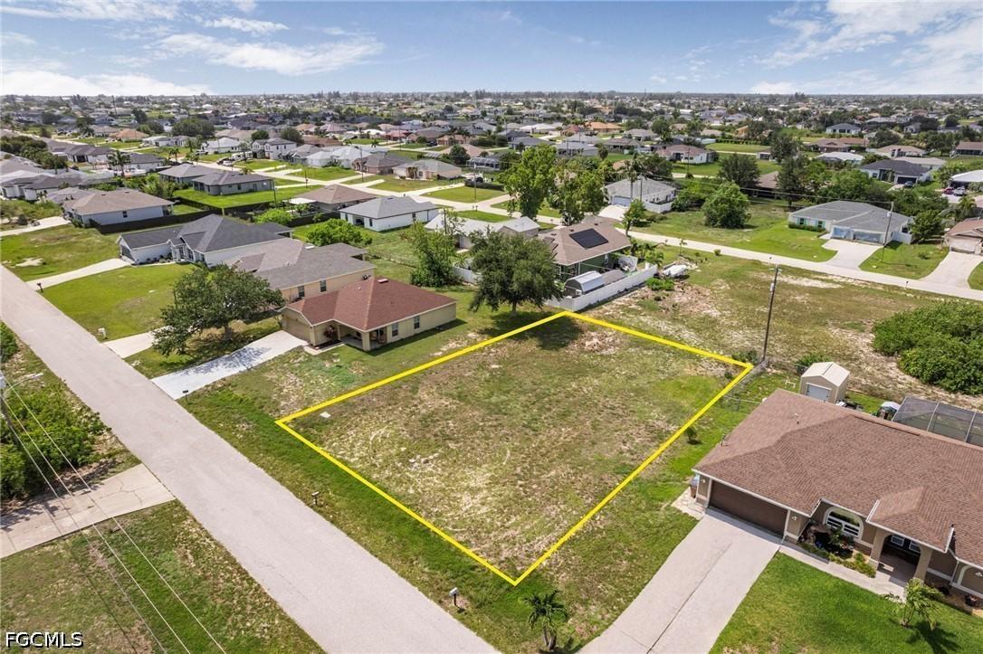 2021 NW 4th St., Cape Coral, FL 33993