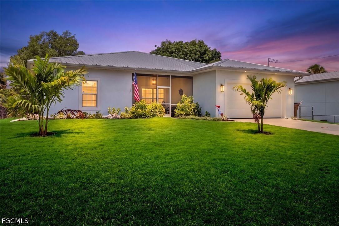 6011 Jadestone Ave., Fort Myers, FL 33905