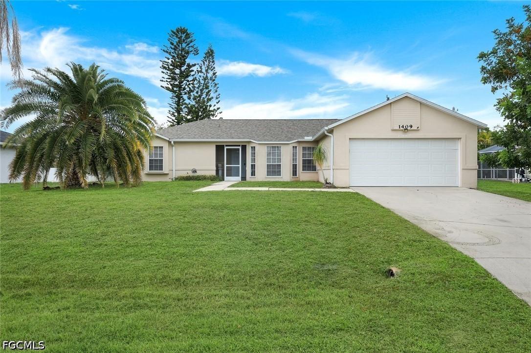 1409 SW 11th Pl., Cape Coral, FL 33991