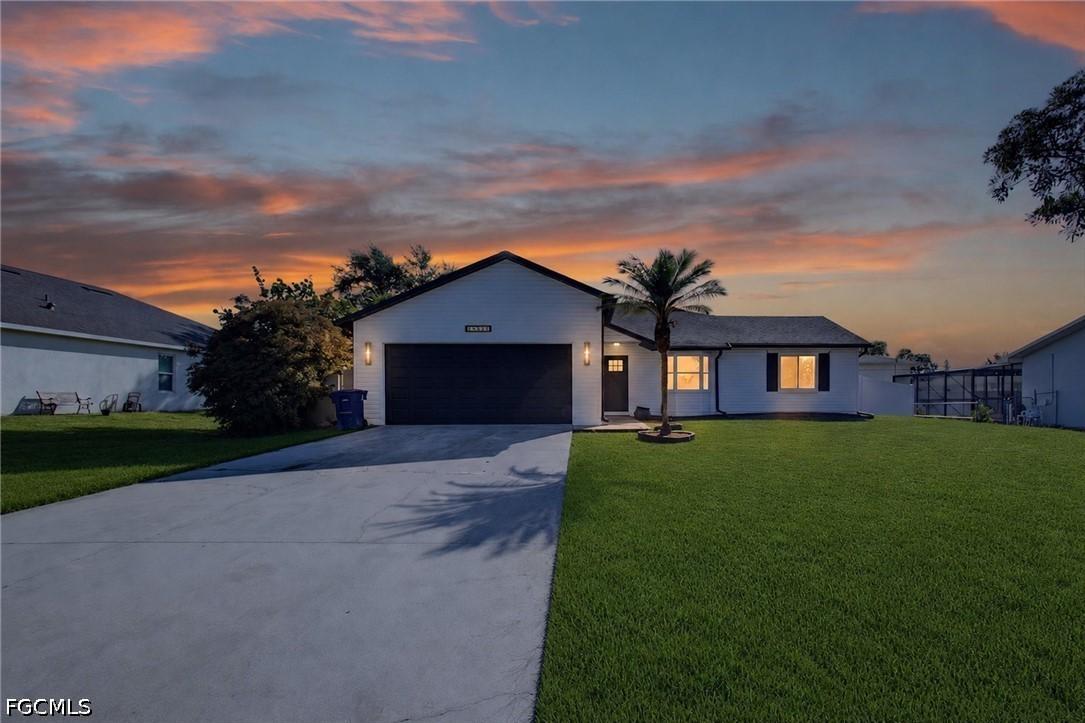 18521 Phlox Dr., Fort Myers, FL 33967
