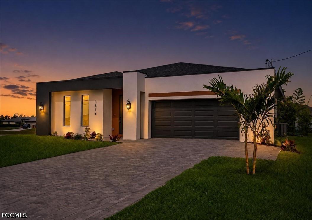 3814 W Gator Cir., Cape Coral, FL 33909
