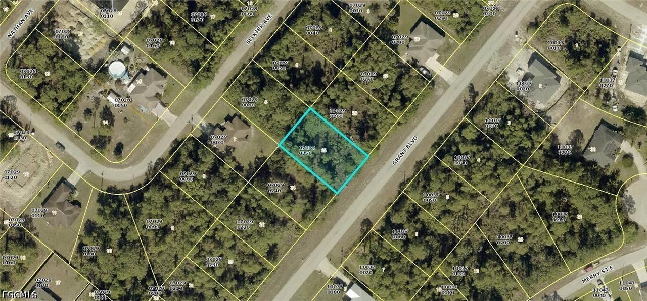 963 Grant Blvd., Lehigh Acres, FL 33974
