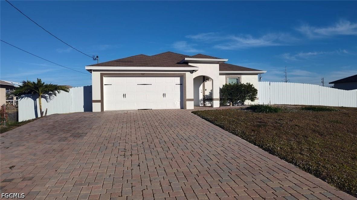 2017 NW 1st Ave., Cape Coral, FL 33993