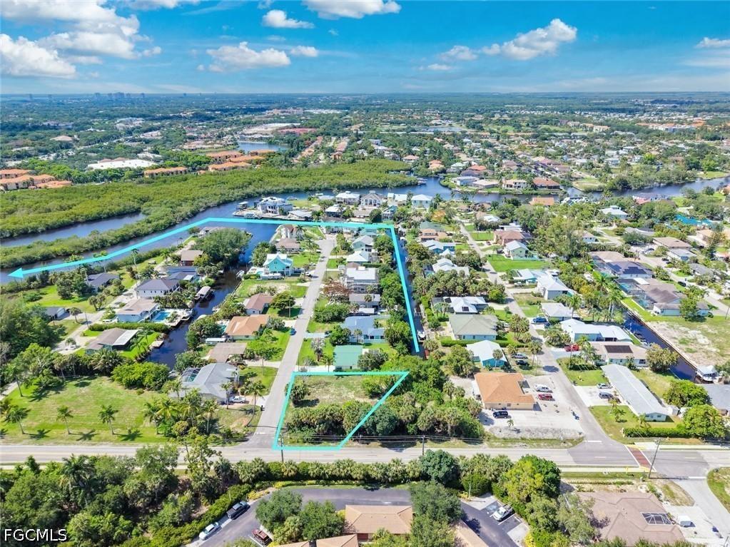 27312 Buccaneer Dr., Bonita Springs, FL 34135