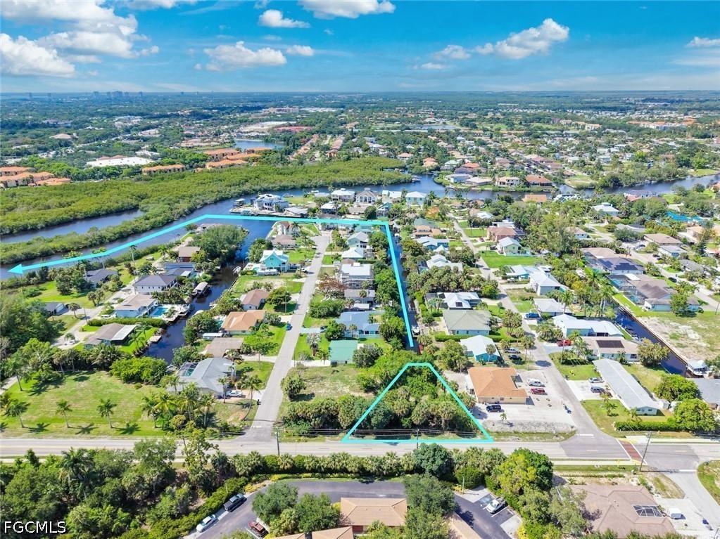 9101 Pennsylvania Ave., Bonita Springs, FL 34135