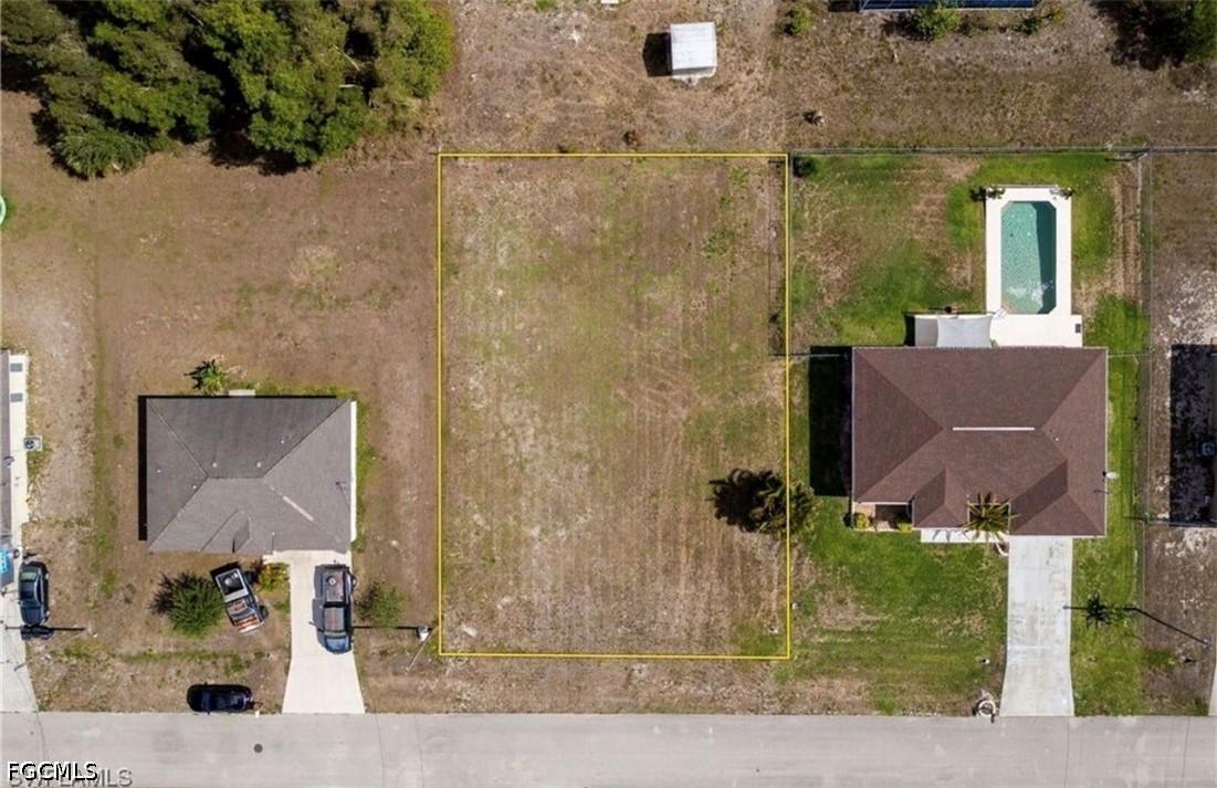 225 Manasota St., Fort Myers, FL 33913