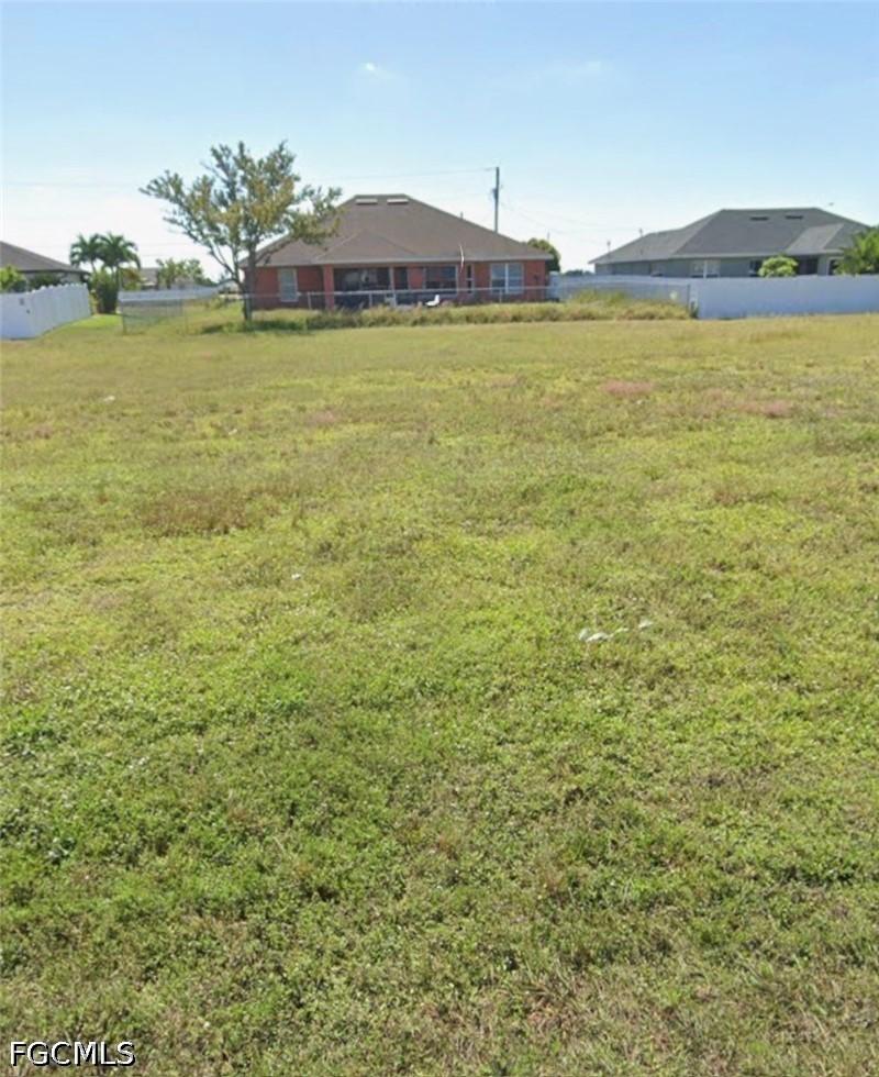 414 Kismet Pkwy., Cape Coral, FL 33993