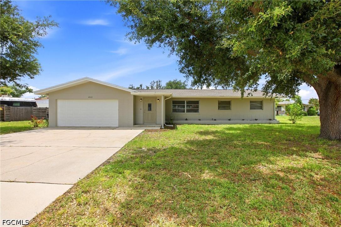 4331 Tufts Ave., Fort Myers, FL 33901
