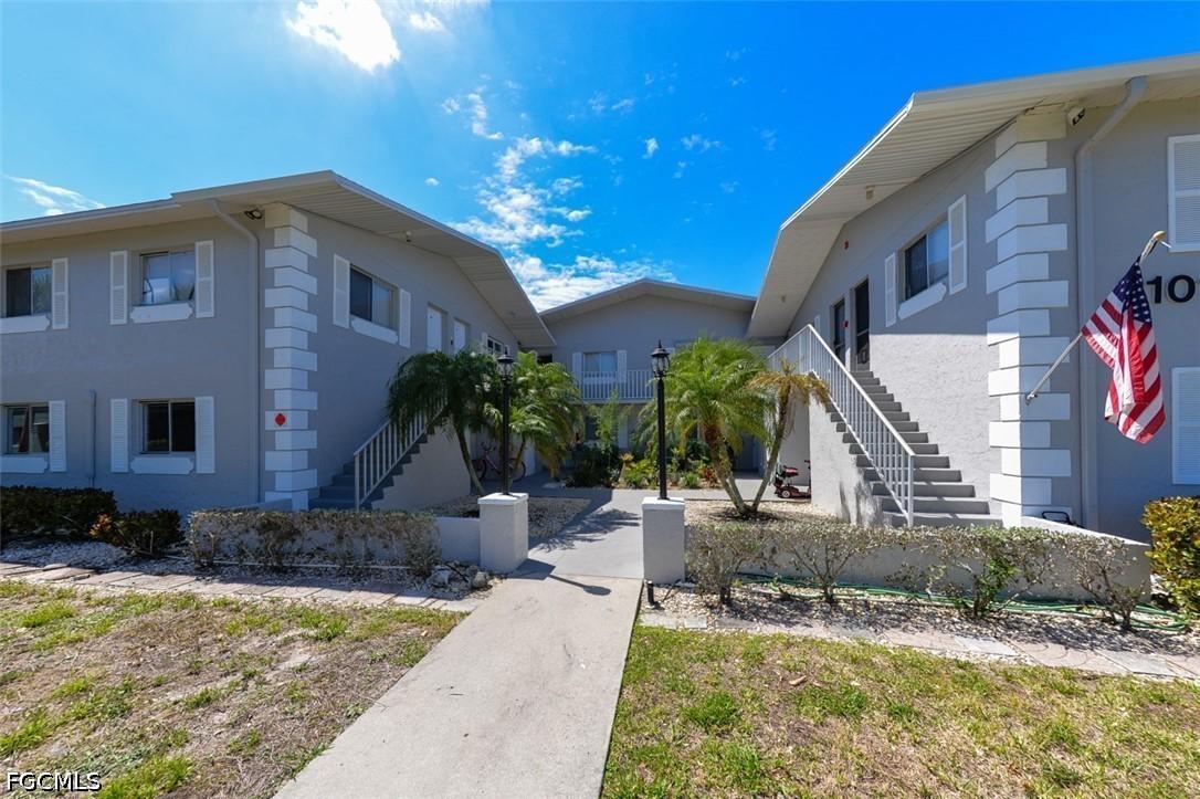 8101 Country Rd. #201, Fort Myers, FL 33919