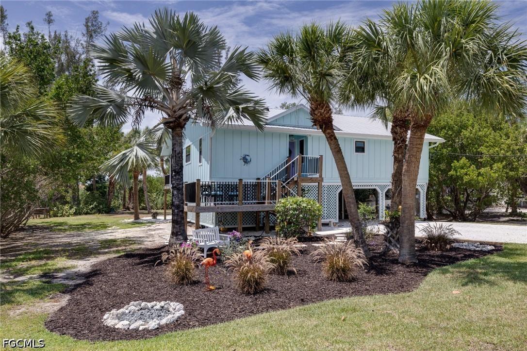 1318 Junonia St., Sanibel, FL 33957