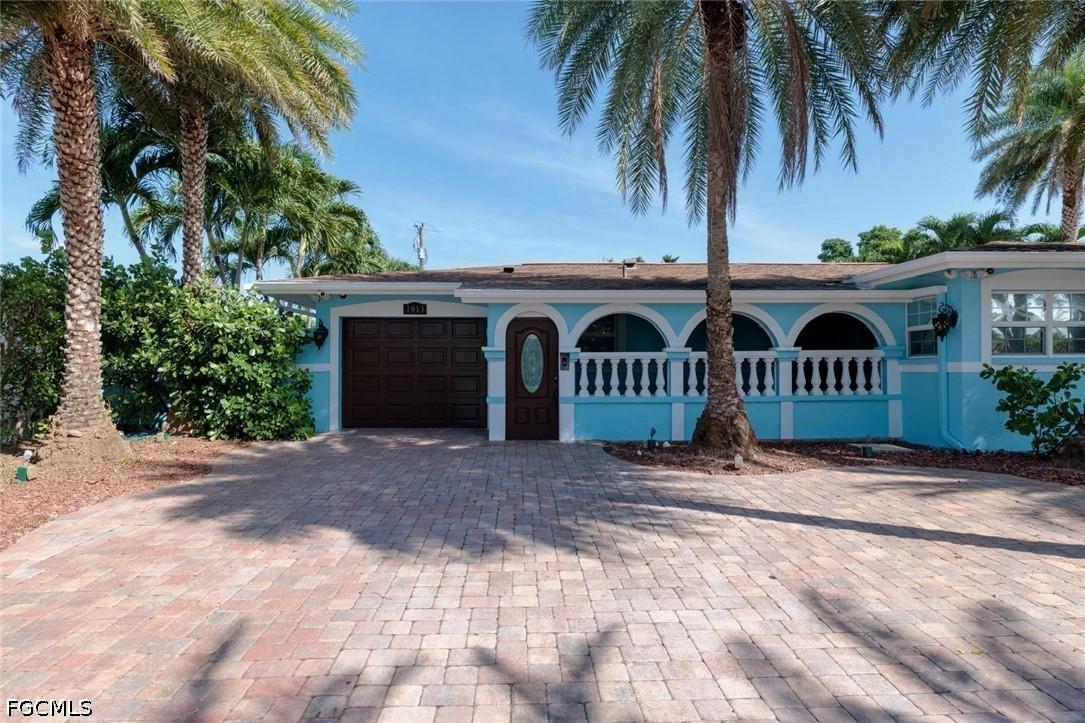 1013 SE 44th St., Cape Coral, FL 33904