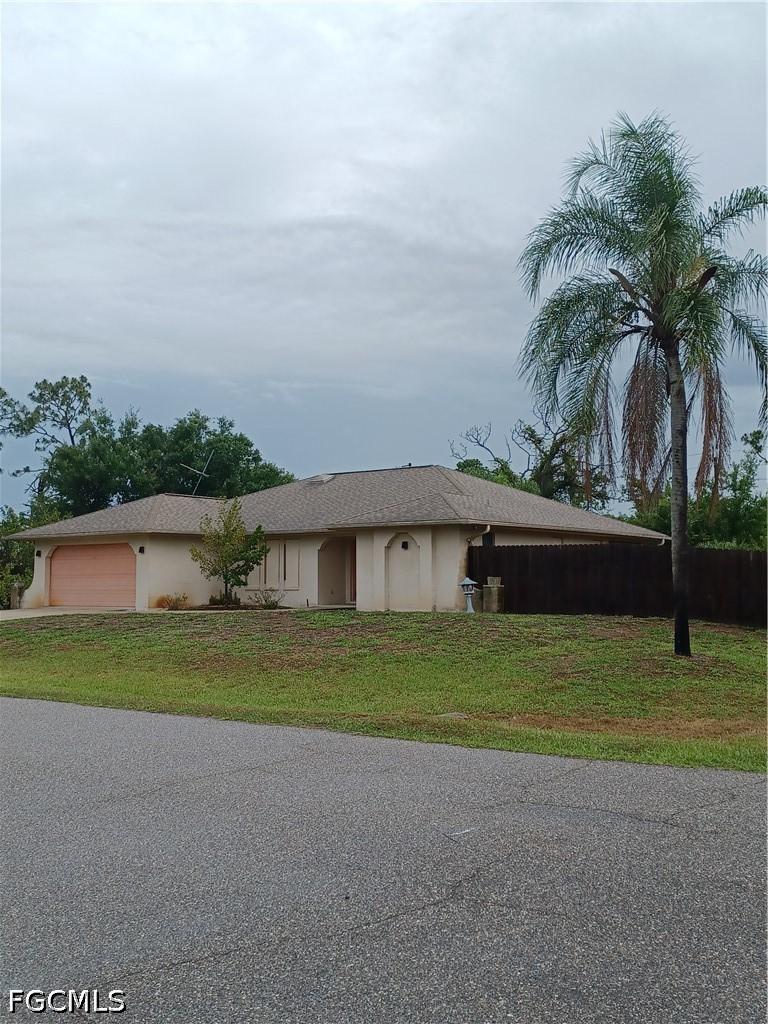 5230 Montego Ln., Port Charlotte, FL 33981