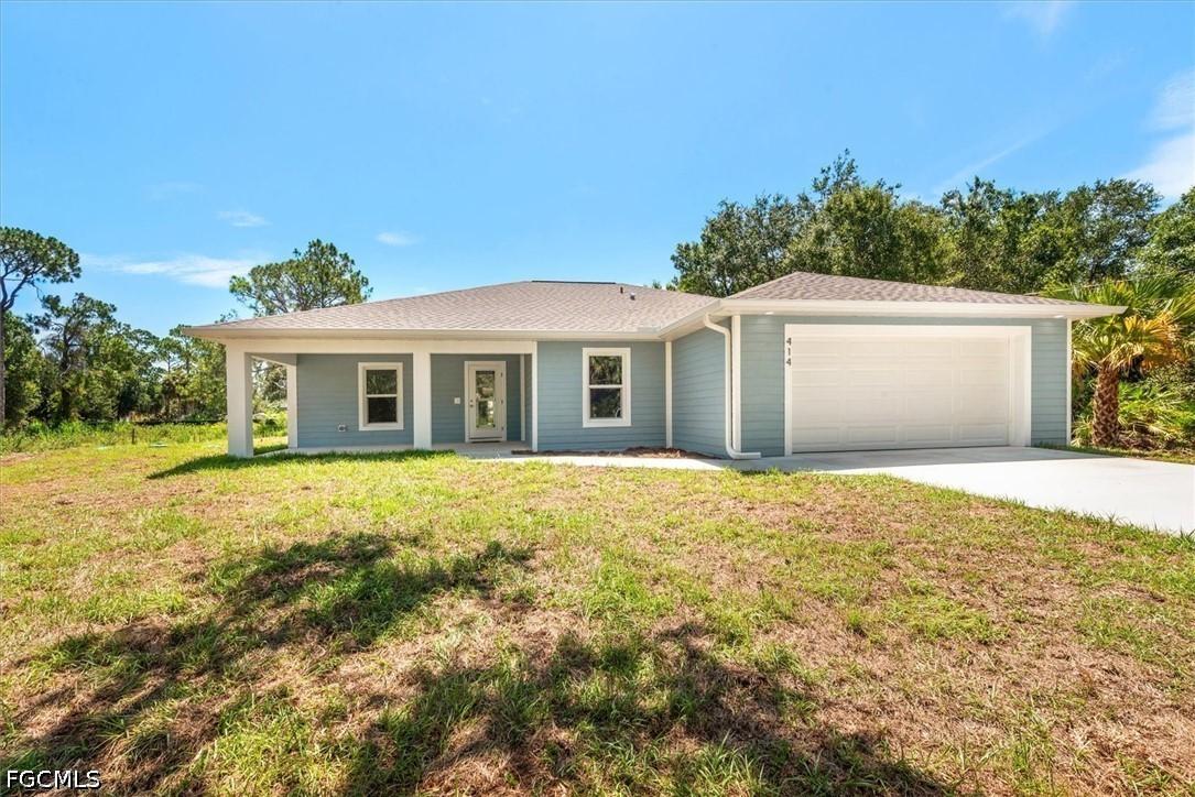 414 Cleveland Ave., Lehigh Acres, FL 33972