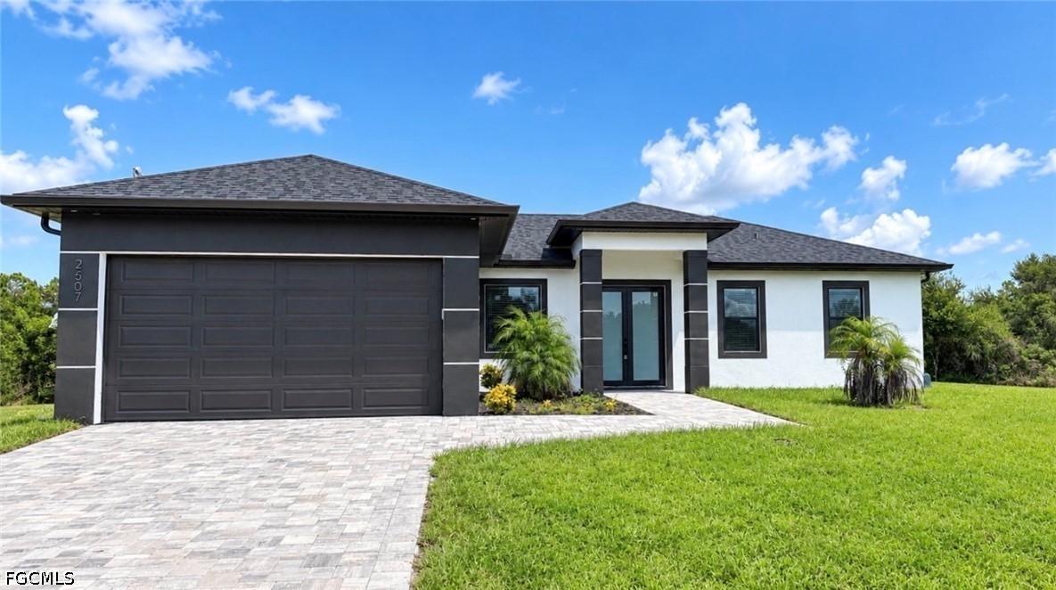 2607 E 18th St., Lehigh Acres, FL 33972