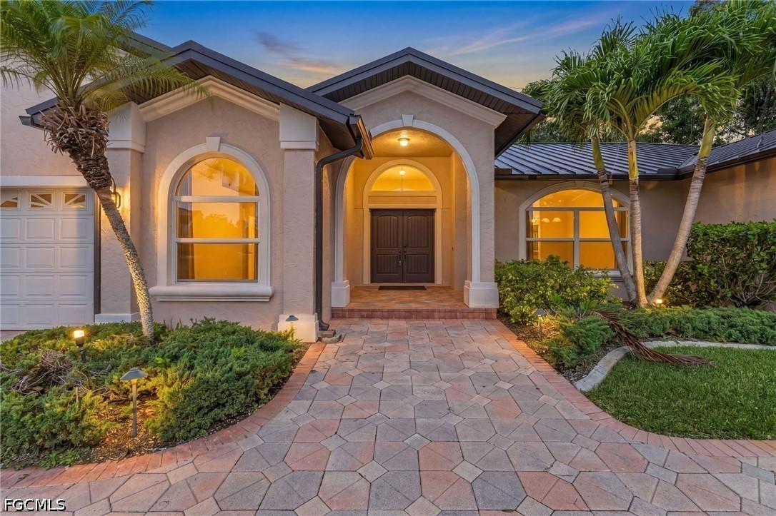 12641 Panasoffkee Dr., North Fort Myers, FL 33903