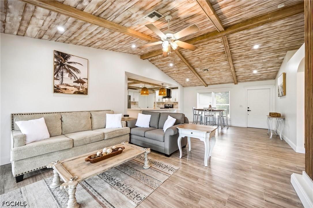 2406 E 23rd St., Alva, FL 33920