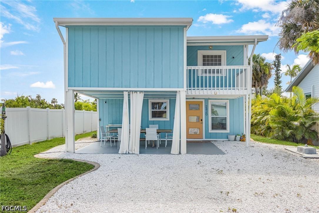 2430 Orange St., St James City, FL 33956