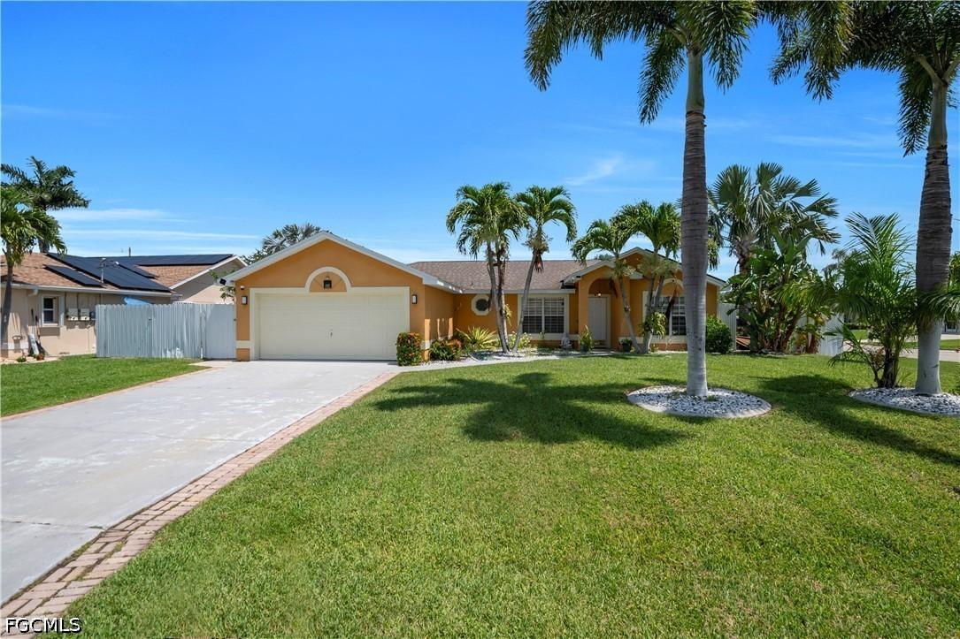 427 SE 19th Ter., Cape Coral, FL 33990