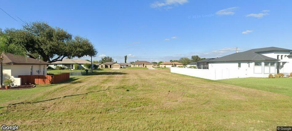 617 SE 1st Ter., Cape Coral, FL 33990