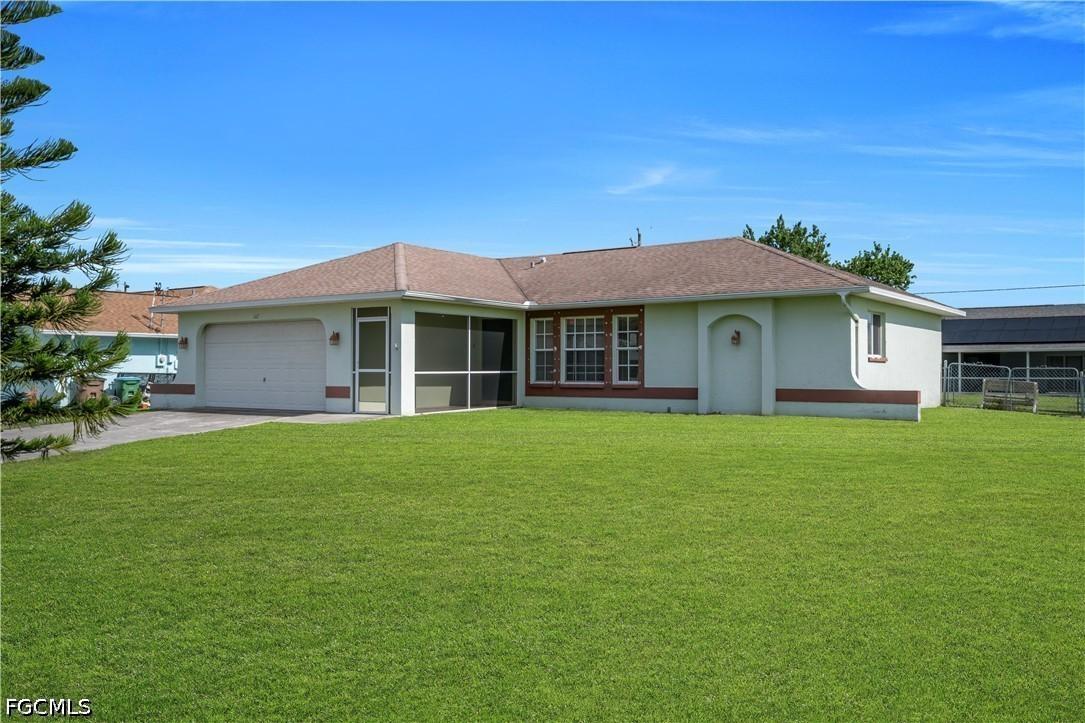 227 SE 2nd Ter., Cape Coral, FL 33990