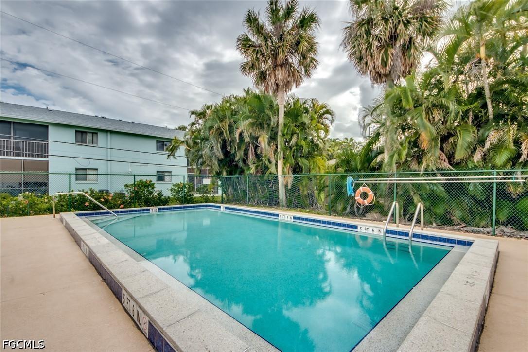 4904 Vincennes Ct. #108, Cape Coral, FL 33904
