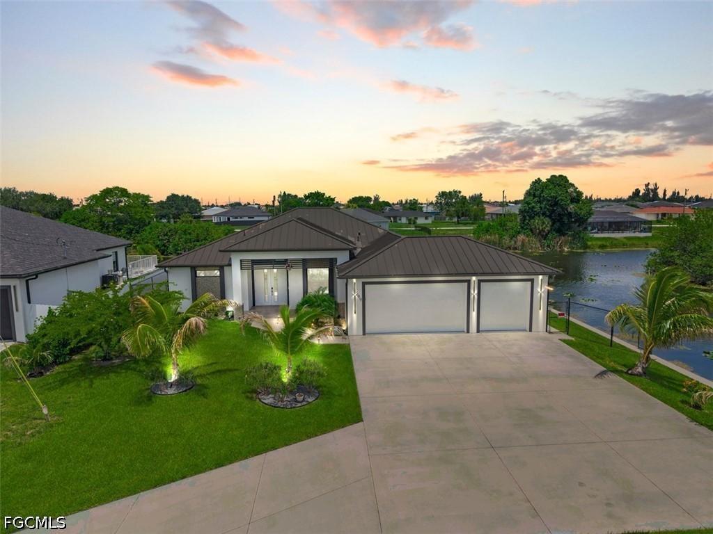 509 NE 5th Ter., Cape Coral, FL 33909