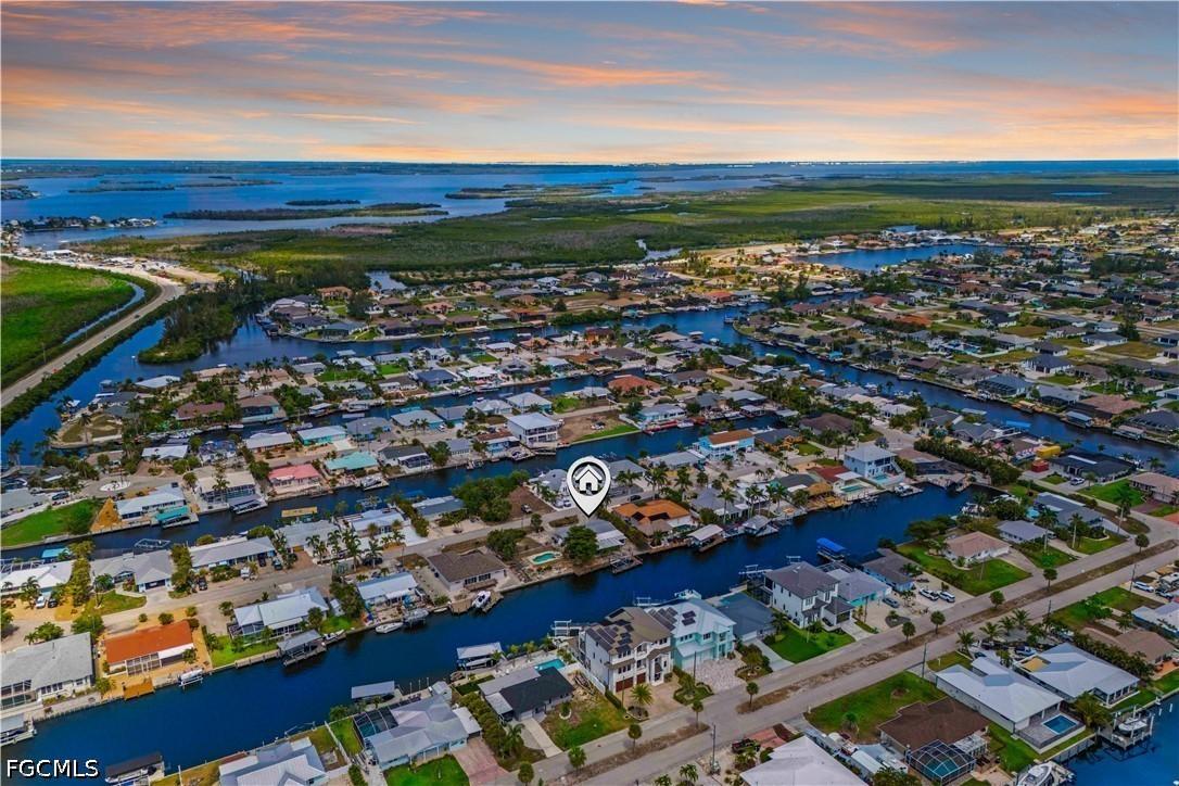 12206 Boat Shell Dr., Matlacha Isles, FL 33991