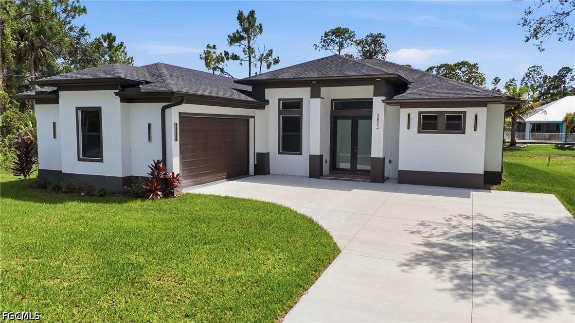 3823 Heyburn St., Fort Myers, FL 33905