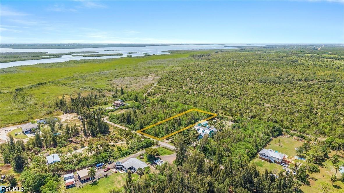 4235 Berkshire Rd., St James City, FL 33956