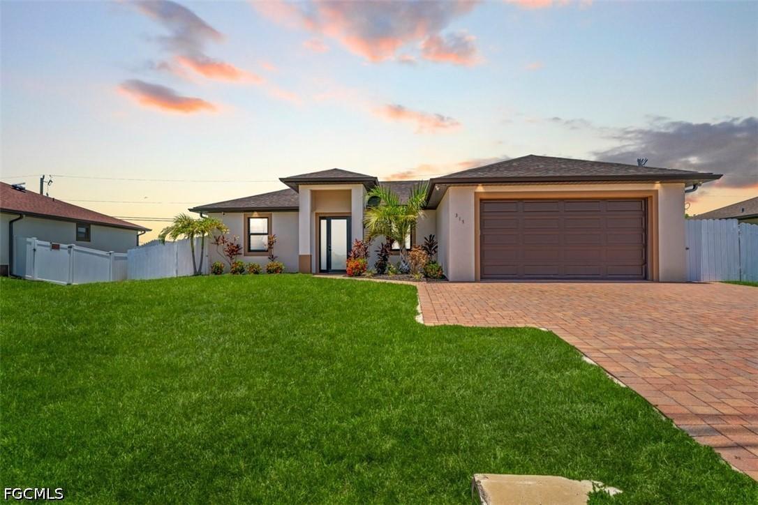 317 Kismet Pkwy., Cape Coral, FL 33909