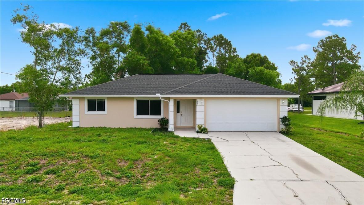 1800 Venice Ave., Lehigh Acres, FL 33971