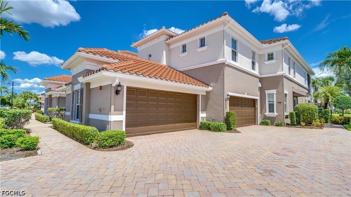 10230 Glastonbury Cir. #202, Fort Myers, FL 33913