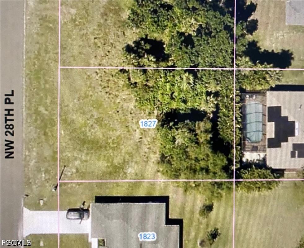 1827 NW 28th Pl., Cape Coral, FL 33993