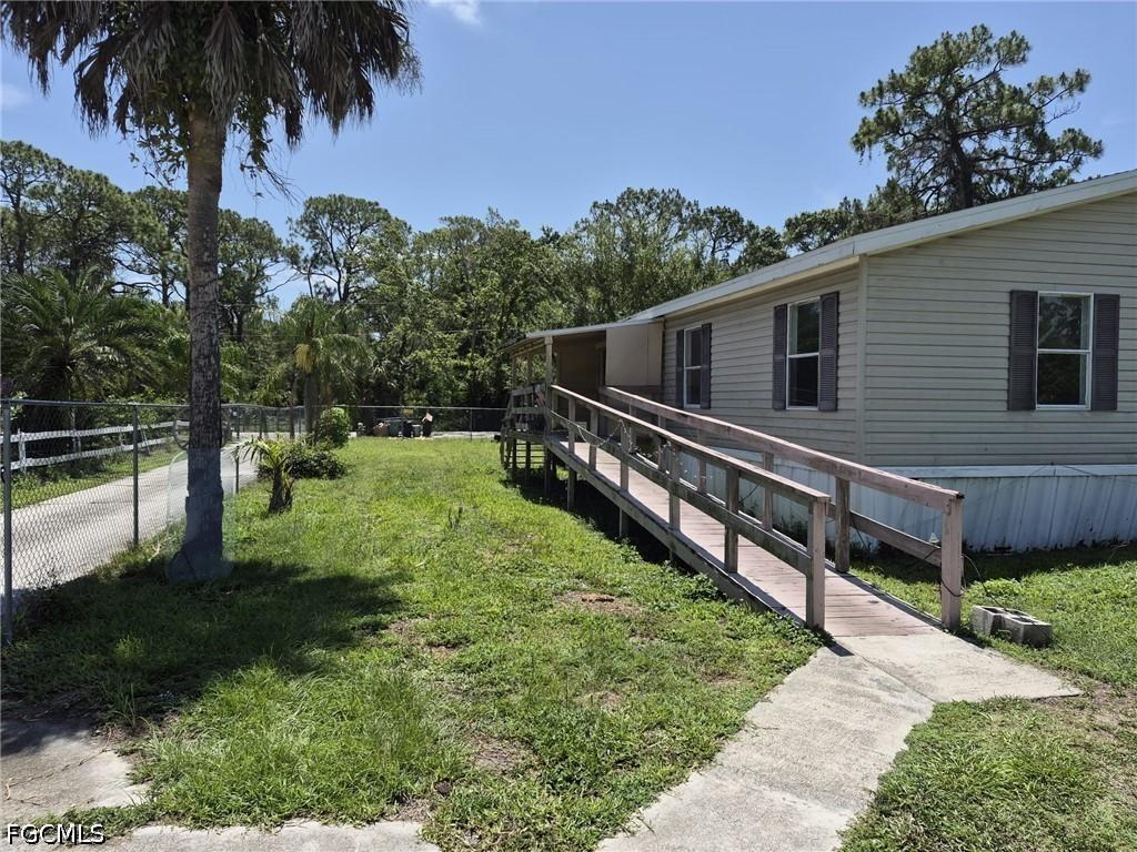 7616 Marx Dr., North Fort Myers, FL 33917