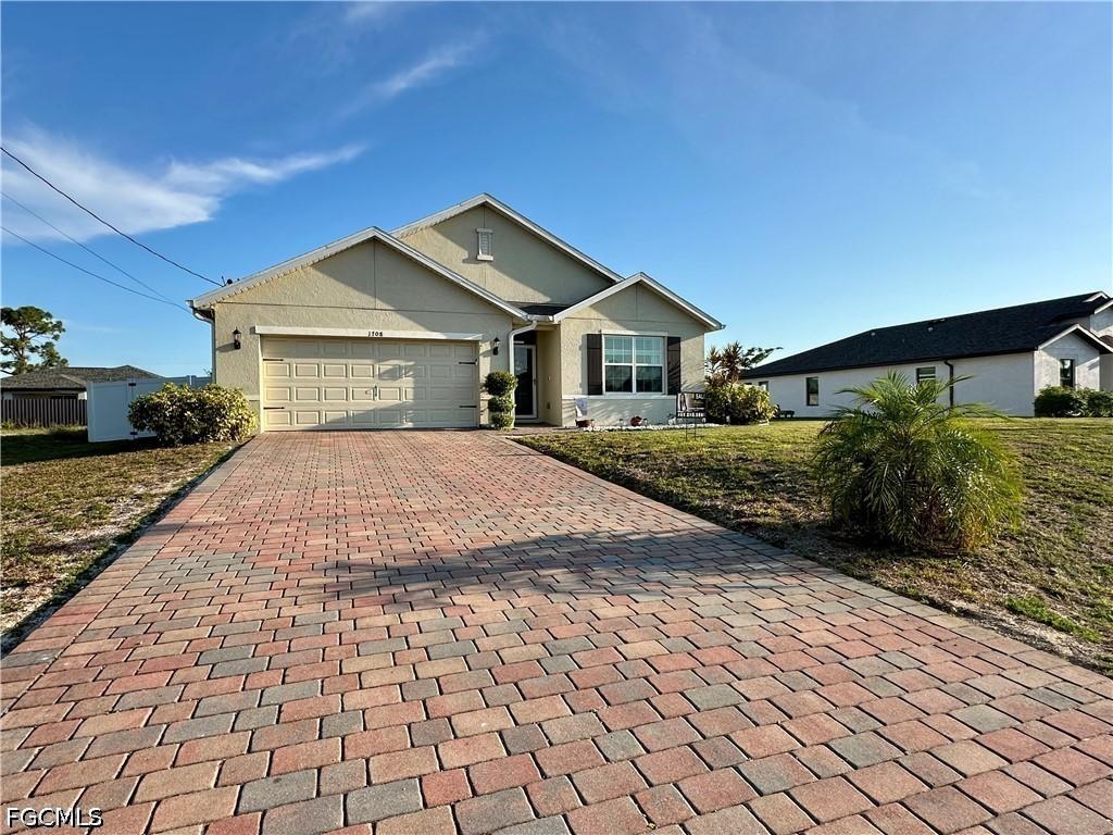 1708 NW 29th Ter., Cape Coral, FL 33993