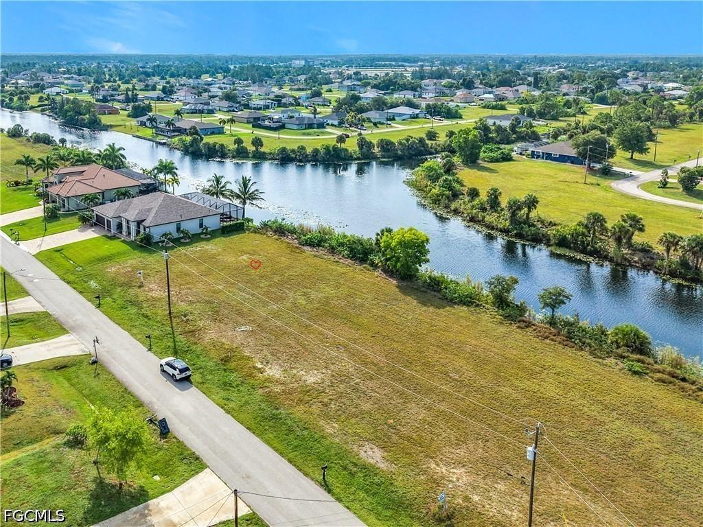 1226 NE 40th St., Cape Coral, FL 33909