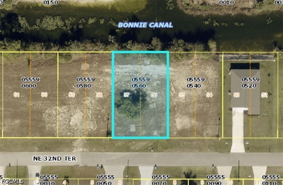 907 NE 32nd Ter., Cape Coral, FL 33909
