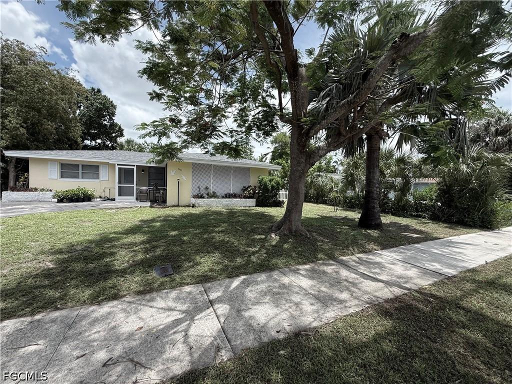 3941 Maxine St., Fort Myers, FL 33901