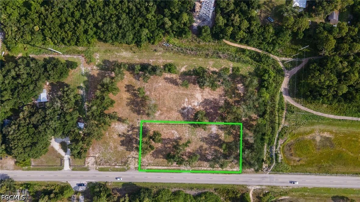 6030 Mellow Dr., North Fort Myers, FL 33917