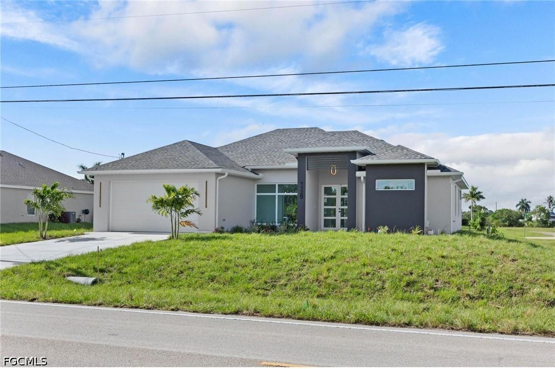 1129 Jacaranda Pkwy., Cape Coral, FL 33909