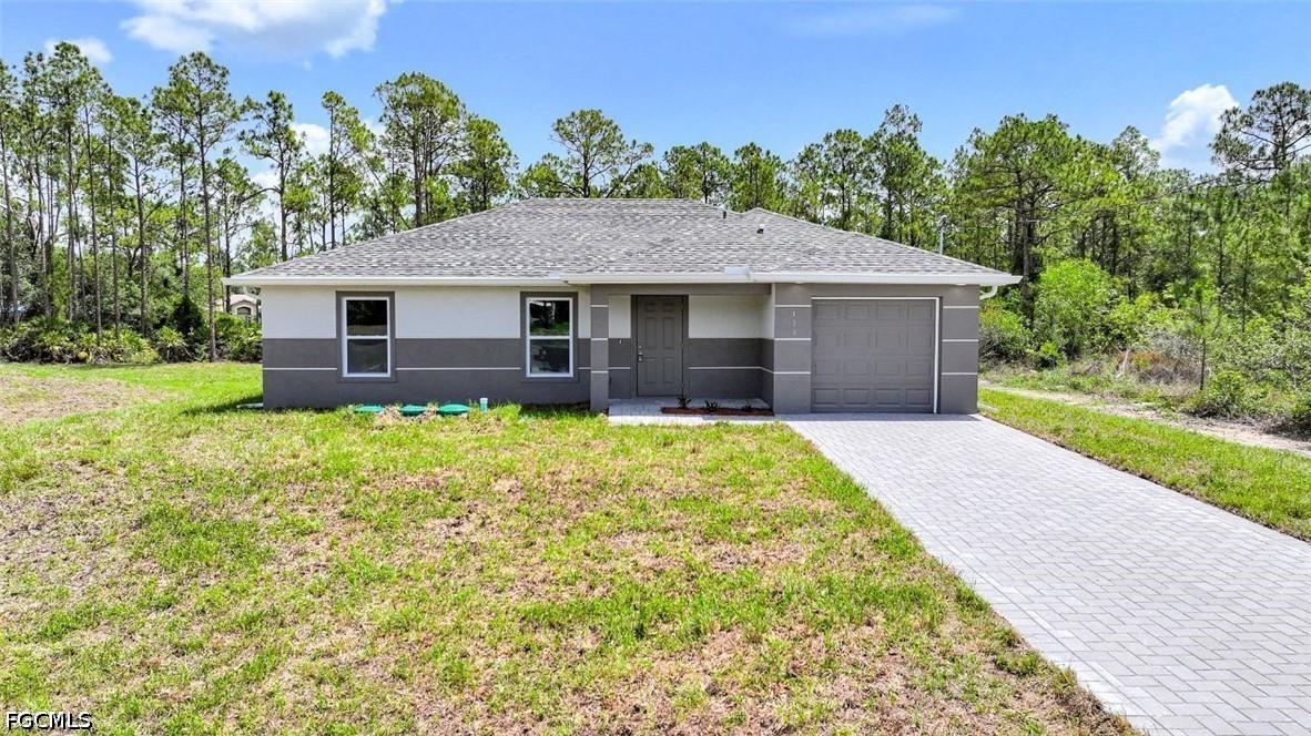128 Sanborn Dr., Lehigh Acres, FL 33972