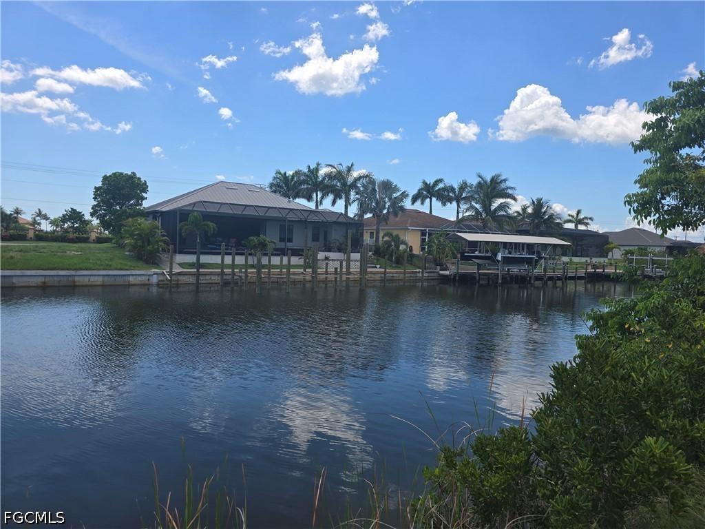 820 NW 39th Ave., Cape Coral, FL 33993